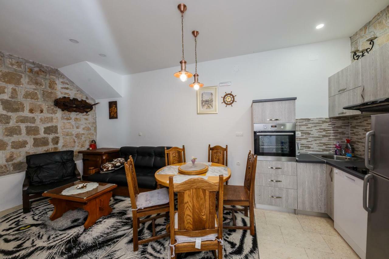 Apartman Lavanda Kastela Ngoại thất bức ảnh