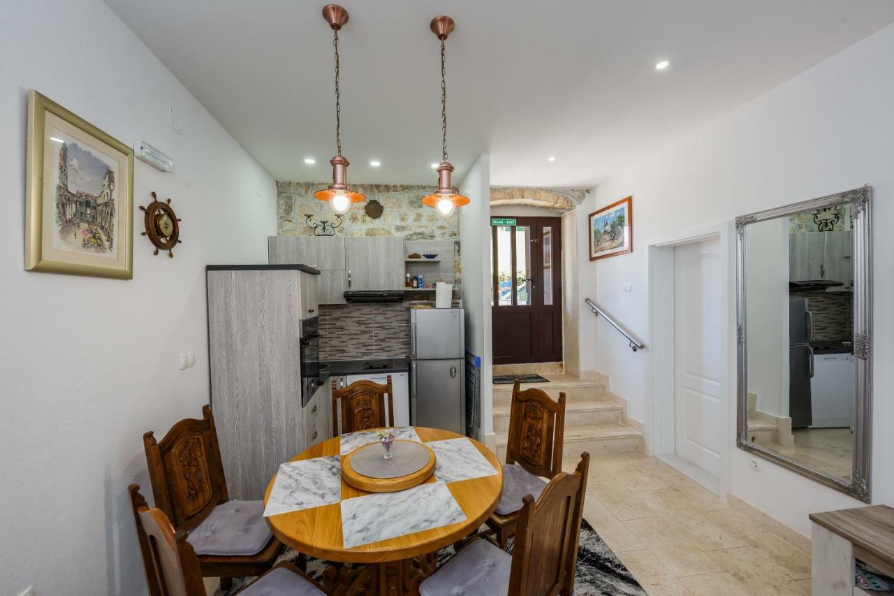 Apartman Lavanda Kastela Phòng bức ảnh