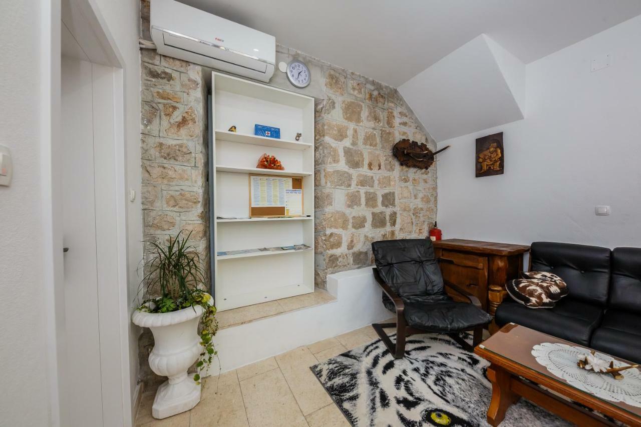Apartman Lavanda Kastela Ngoại thất bức ảnh